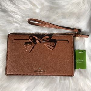 Kate Spade Hayes Bow Leather Wristlet NWT